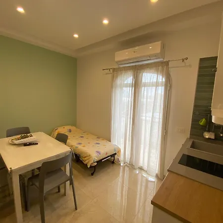 Del Gaudio & 4* Castellammare di Stabia